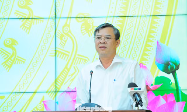 Chủ tịch UBND thành phố Cần Thơ thêm nhiệm vụ