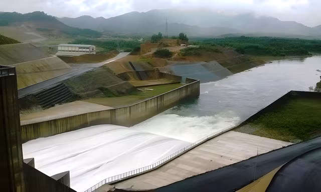 Dự báo mưa lớn liên tiếp, Huế điều tiết 3 hồ chứa
