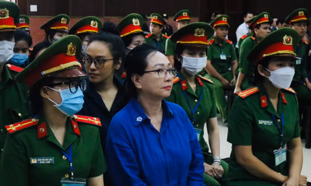 Bà Trương Mỹ Lan.