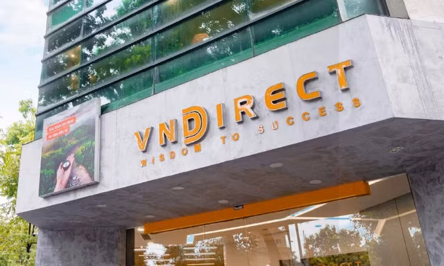Chủ tịch tuyên bố trở lại 'đường đua', cổ phiếu VNDirect tăng trần
