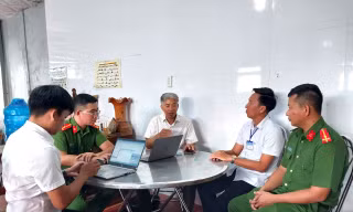 'Tuýt còi' nhà nghỉ ở Phú Quốc 'bùng phòng' khách Tây 