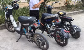 Kiểm tra bãi xe trường học phát hiện nhiều xe đạp điện ‘độ, chế’