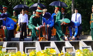 Truy điệu, an táng 43 hài cốt liệt sĩ