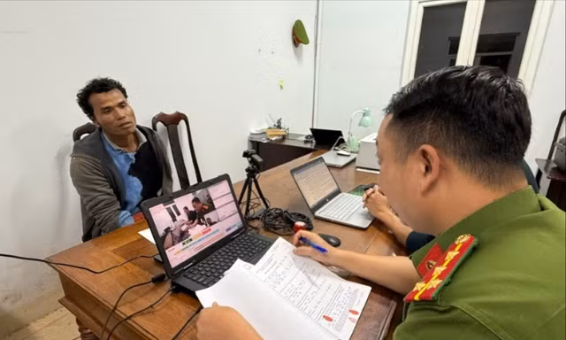 Đối tượng sát hại em rể tại cơ quan công an.