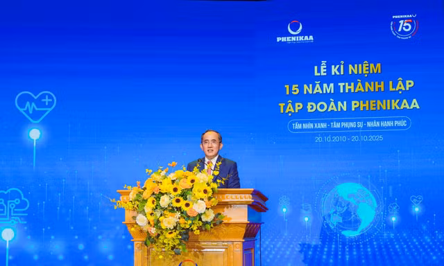 Giáo sư giàu nhất Việt Nam: Top 5 trên sàn chứng khoán, sắp là tỷ phú USD