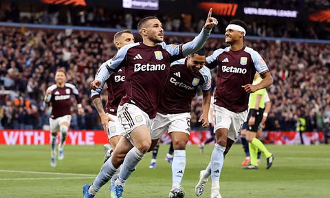 Aston Villa đè bẹp Nottingham, vào chung kết Europa League