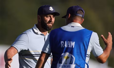 Tuyển Mỹ thua choáng váng trước châu Âu ngày khai màn Ryder Cup 2025