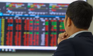 VN-Index thủng mốc 1.900 điểm, khối ngoại xả mạnh cổ phiếu trụ