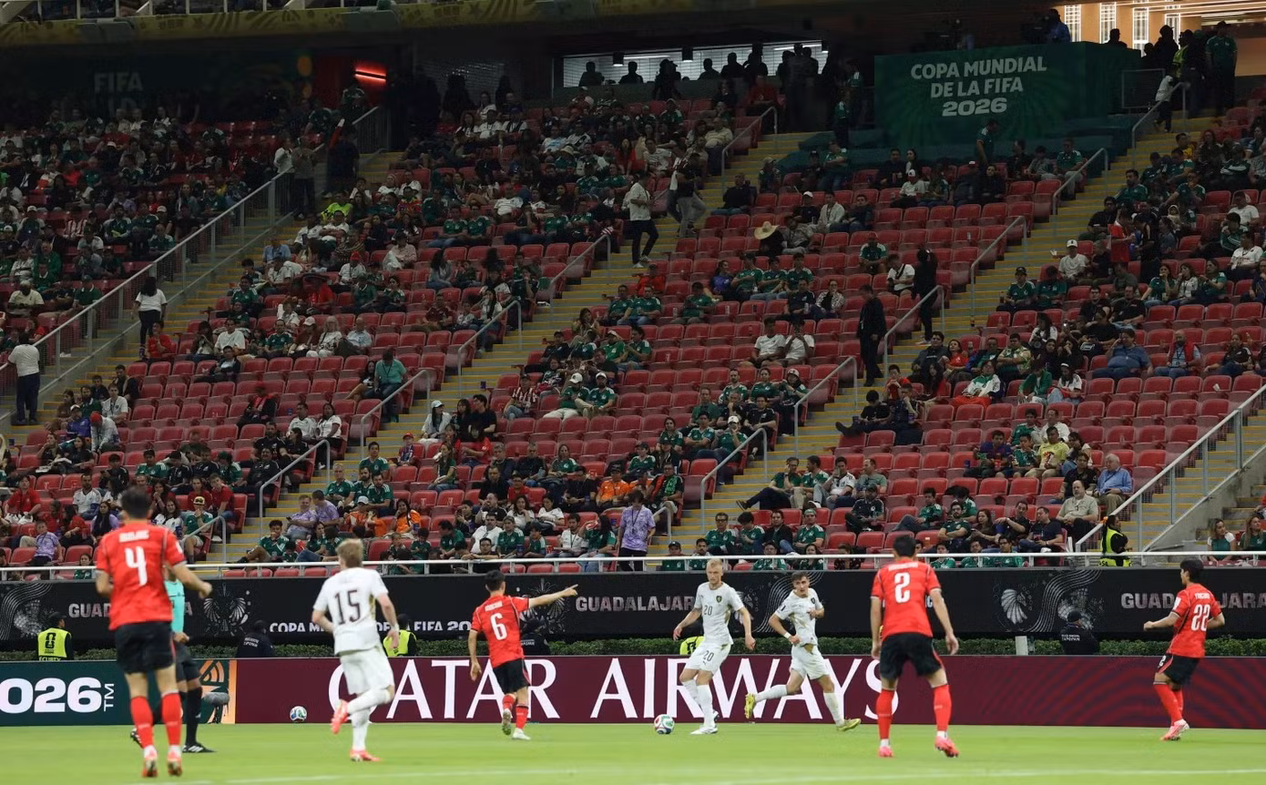 2026-empty-seats-seen-stands-1087724190-1ef20b.jpg