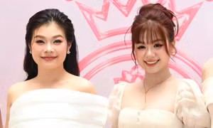 Sinh viên Đại học FPT Cần Thơ vây quanh quán quân Trân Oanh, Thủy Tiên 