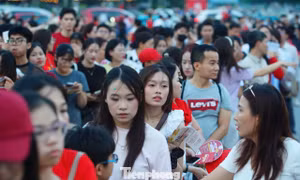 40.000 người đổ về Mỹ Đình
