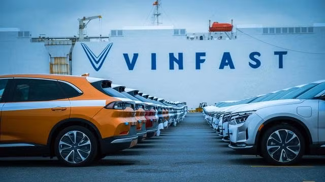 vinfast-vf8thanhnien-3-1675743088959493199027.jpg
