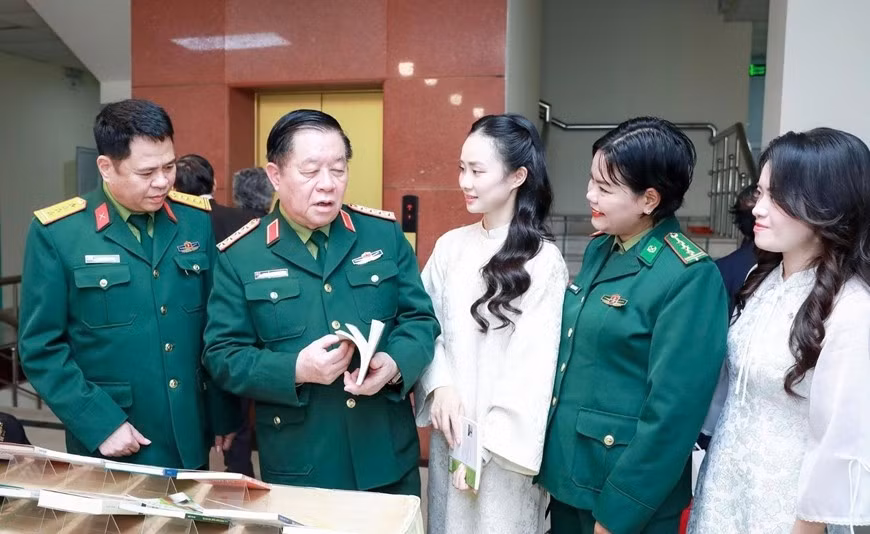 cl2.jpg