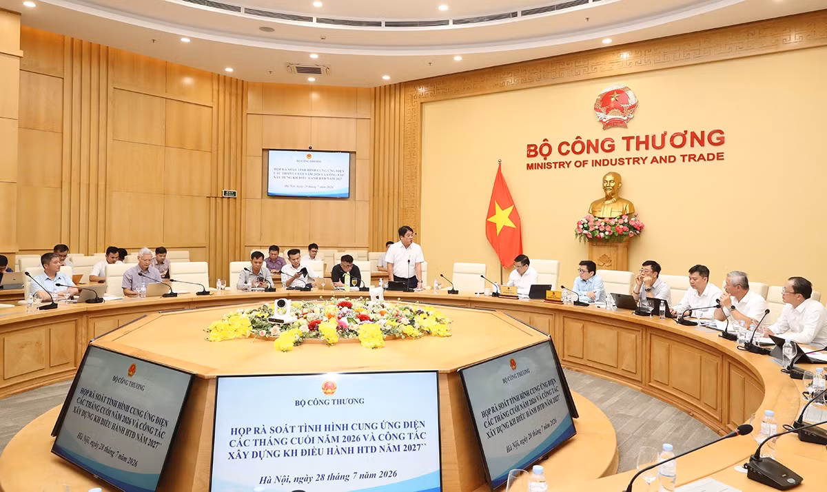 nguyen-anh-tuan.jpg