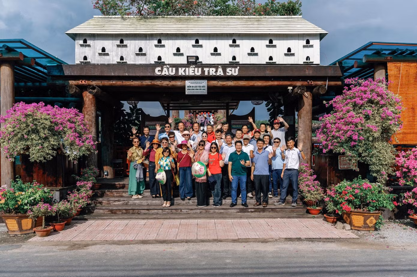 image005.png