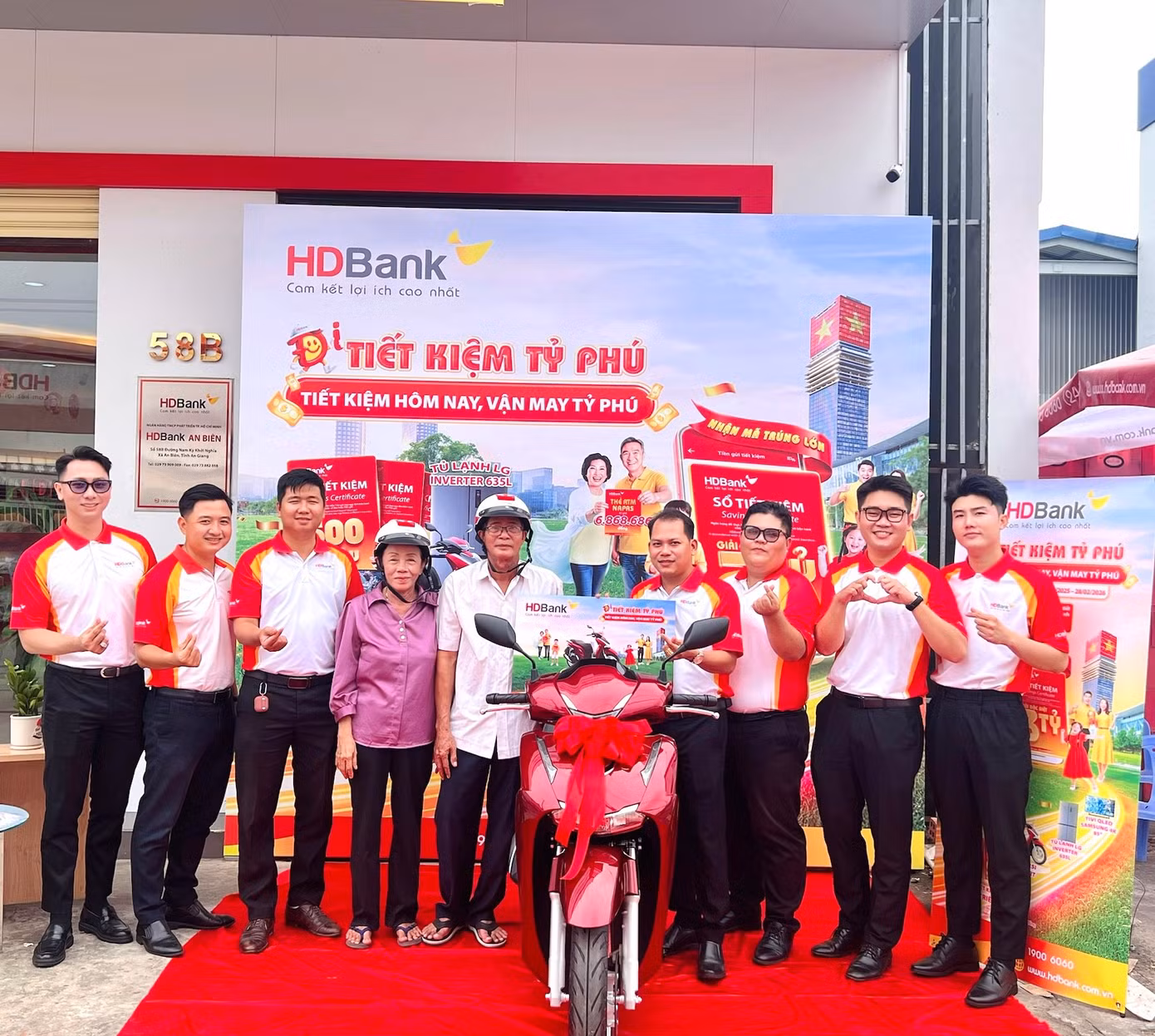 truoc-do-trong-3-dot-quay-so-dau-tien-co-3-khach-hang-da-trung-thuong-xe-sh150i.jpg