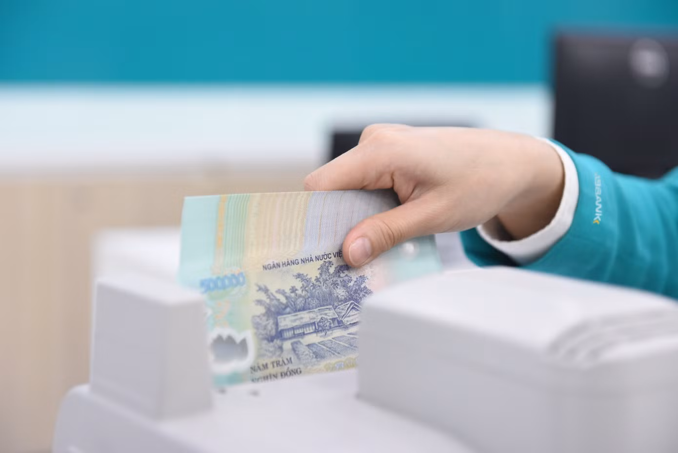 abbank-ghi-nhan-tang-truong-tich-cuc-ve-cac-chi-so-hieu-qua-hoat-dong-va-nen-tang-tai-chinh-vung-chac-trong-quy-32025.jpg