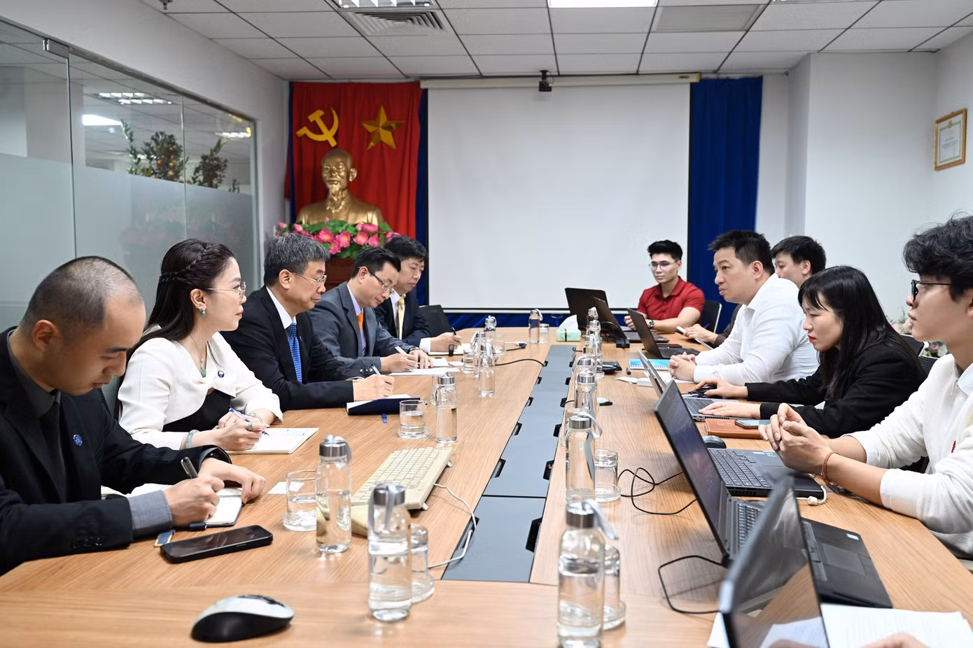 anh-1-5957.jpg