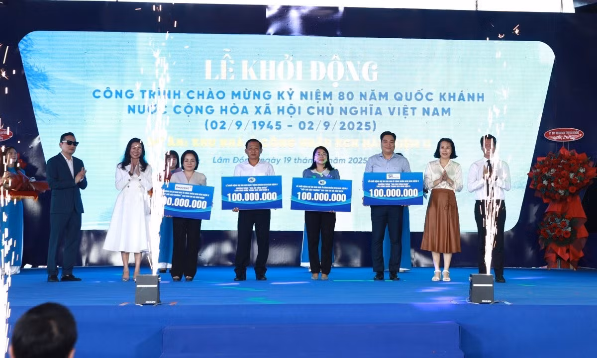 anh-3-qua-ho-tro.jpg
