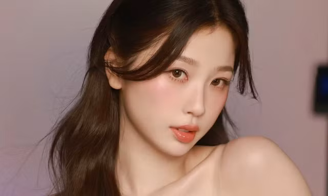 Ngu Thư Hân nổi giận