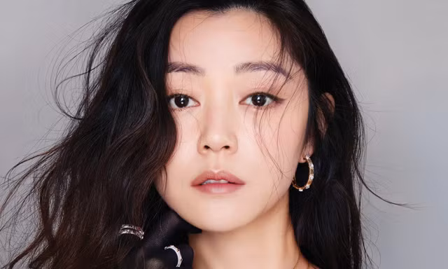 Nữ diễn viên áp đảo cả showbiz