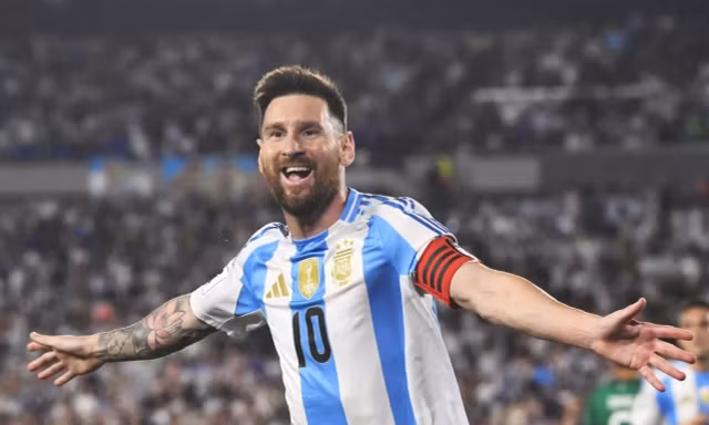 Guinness tôn vinh hàng loạt kỷ lục của Messi