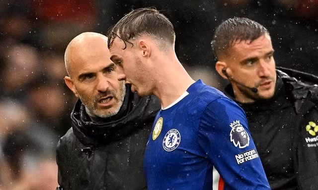 Chelsea lập kỷ lục thú vị trong ngày thua MU