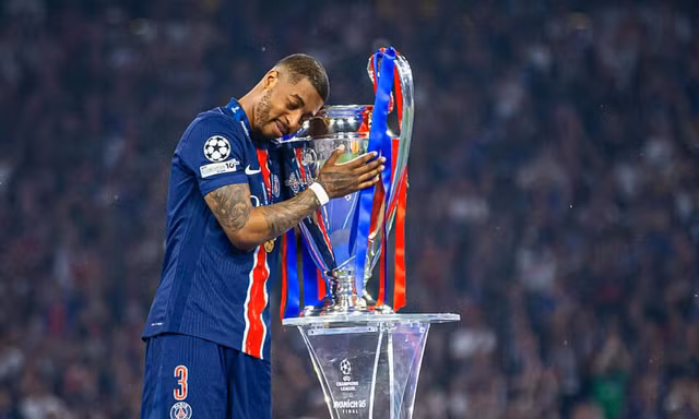 Chưa đá chung kết Champions League, PSG đã công bố kế hoạch diễu hành nâng cúp