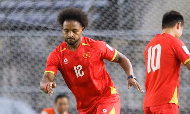 Trực tiếp Việt Nam vs Lào (19h00 ngày 19/11): Chỉnh lại thước ngắm