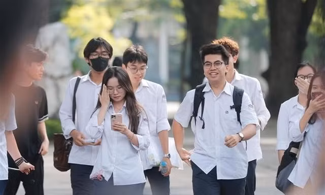 Đại học Kinh tế Quốc dân công bố điểm chuẩn cao nhất 28,83