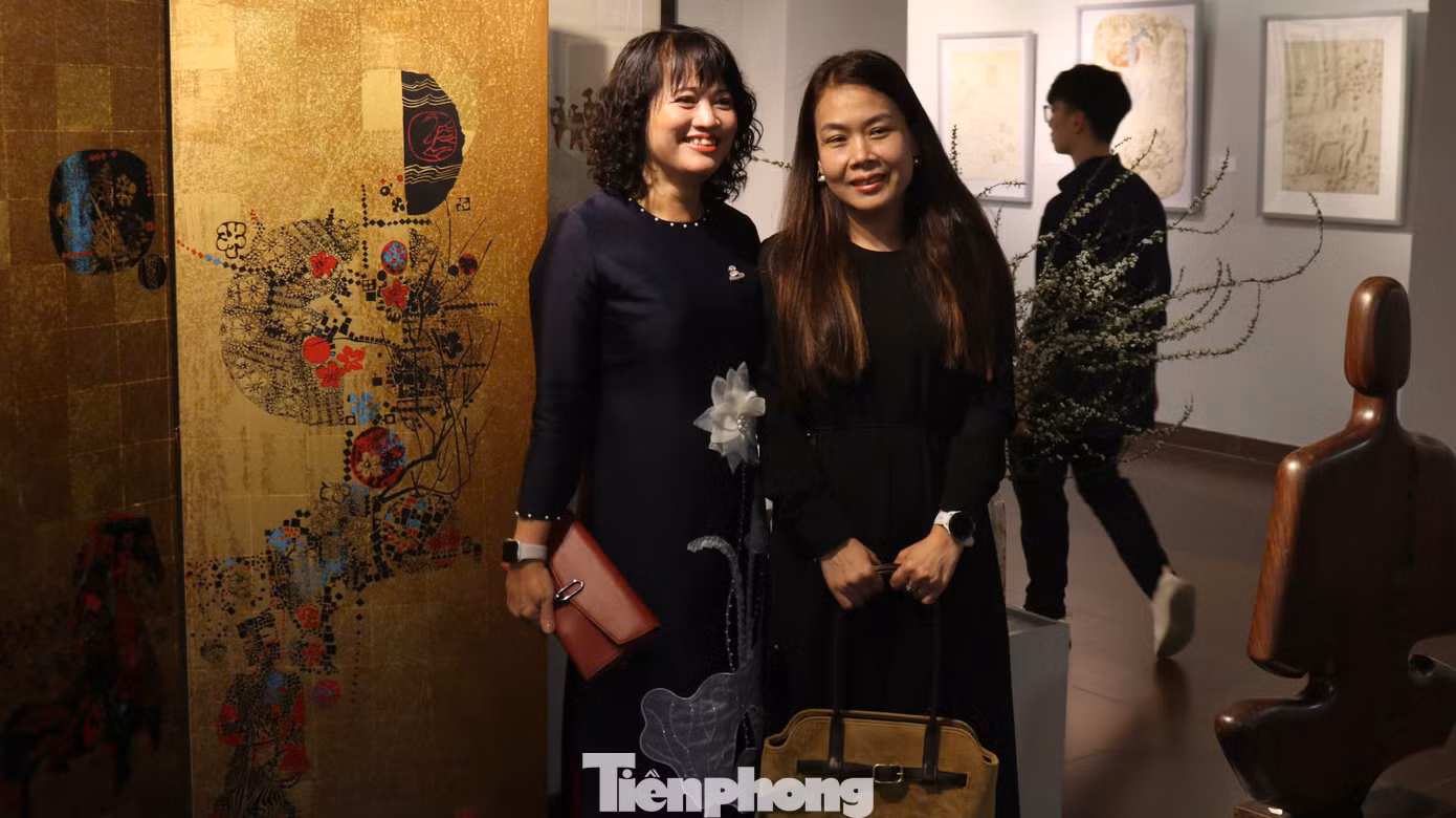 tp-ngua-hoa-le-ba-dang-5b.jpg