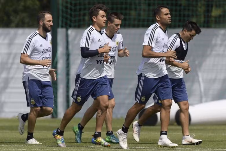 Đội tuyển Argentina già nhất World Cup 2018