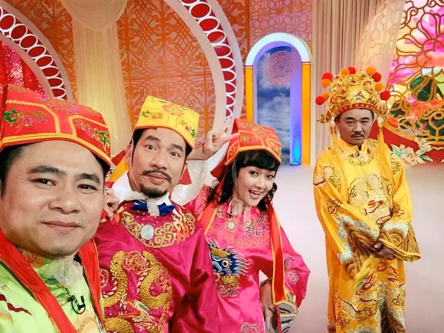 "Táo QUân 2016" được dân mạng khen ngợi hết lời.