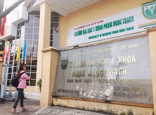 ĐH Y khoa Phạm Ngọc Thạch tăng học phí cao nhất 4,4 triệu đồng/tháng