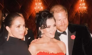 Harry - Meghan bị châm chọc