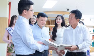 Hoa hậu Việt Nam giúp nữ sinh viết nên câu chuyện đẹp của tuổi trẻ