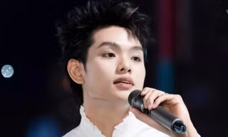 Dàn anh trai, em xinh đổ bộ concert Thanh xuân 