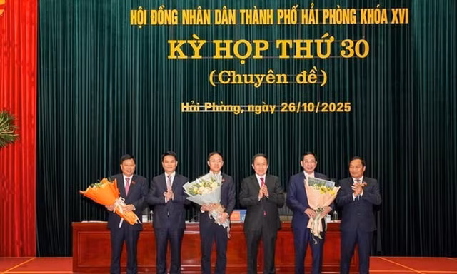 Phê chuẩn kết quả bầu chức vụ lãnh đạo thành phố Hải Phòng 