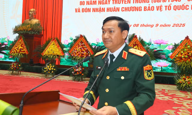 Trung tướng Lê Văn Hướng giữ chức Phó Tổng tham mưu trưởng QĐND Việt Nam 