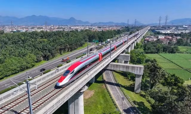 Chính phủ đề xuất cơ chế mới cho đường sắt tốc độ cao Bắc - Nam 
