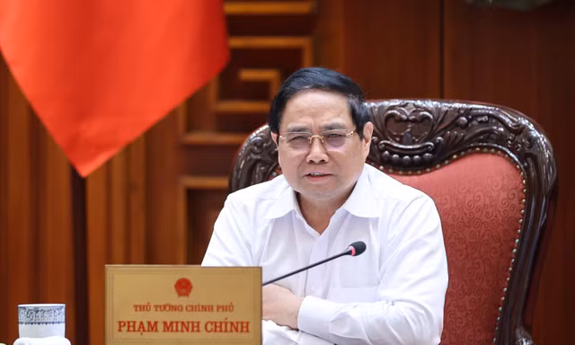 Thủ tướng yêu cầu khẩn trương xây dựng kho dự trữ xăng dầu chiến lược