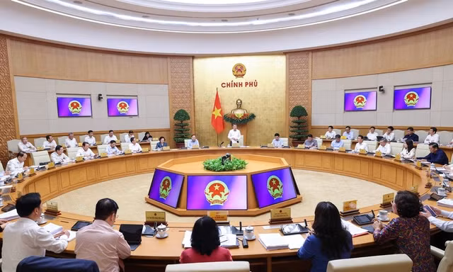 Thủ tướng chủ trì phiên họp Chính phủ thường kỳ tháng 4/2026.