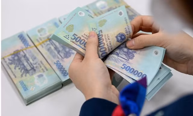 Công chức tài năng dự kiến nhận phụ cấp tăng thêm bằng 3 lần mức lương hiện hưởng