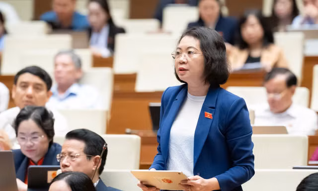 Muốn đi vững, thể chế phải được xây dựng trên niềm tin của nhân dân