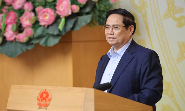 Thủ tướng: Không để tình trạng 'trên nóng, dưới lạnh'