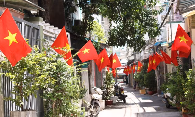 Bộ Nội vụ đang dự thảo chế độ, chính sách với người hoạt động không chuyên trách 