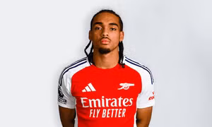 Sao trẻ Arsenal thừa nhận mang dòng máu Malaysia, xúc tiến đầu quân cho Bầy hổ