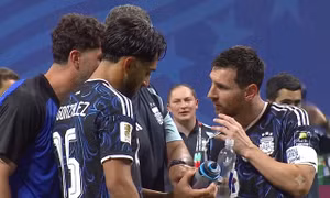 Tan trận bán kết, cầu thủ Argentina thu được ‘cẩm nang’ bắt penalty của Pickford