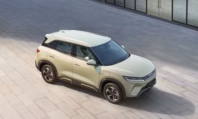 Lái thử BYD Atto 2: Pin ổn định, sạc tại nhà là điểm cộng lớn