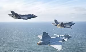 NATO liên tiếp giáp mặt máy bay quân sự Nga trên Biển Baltic